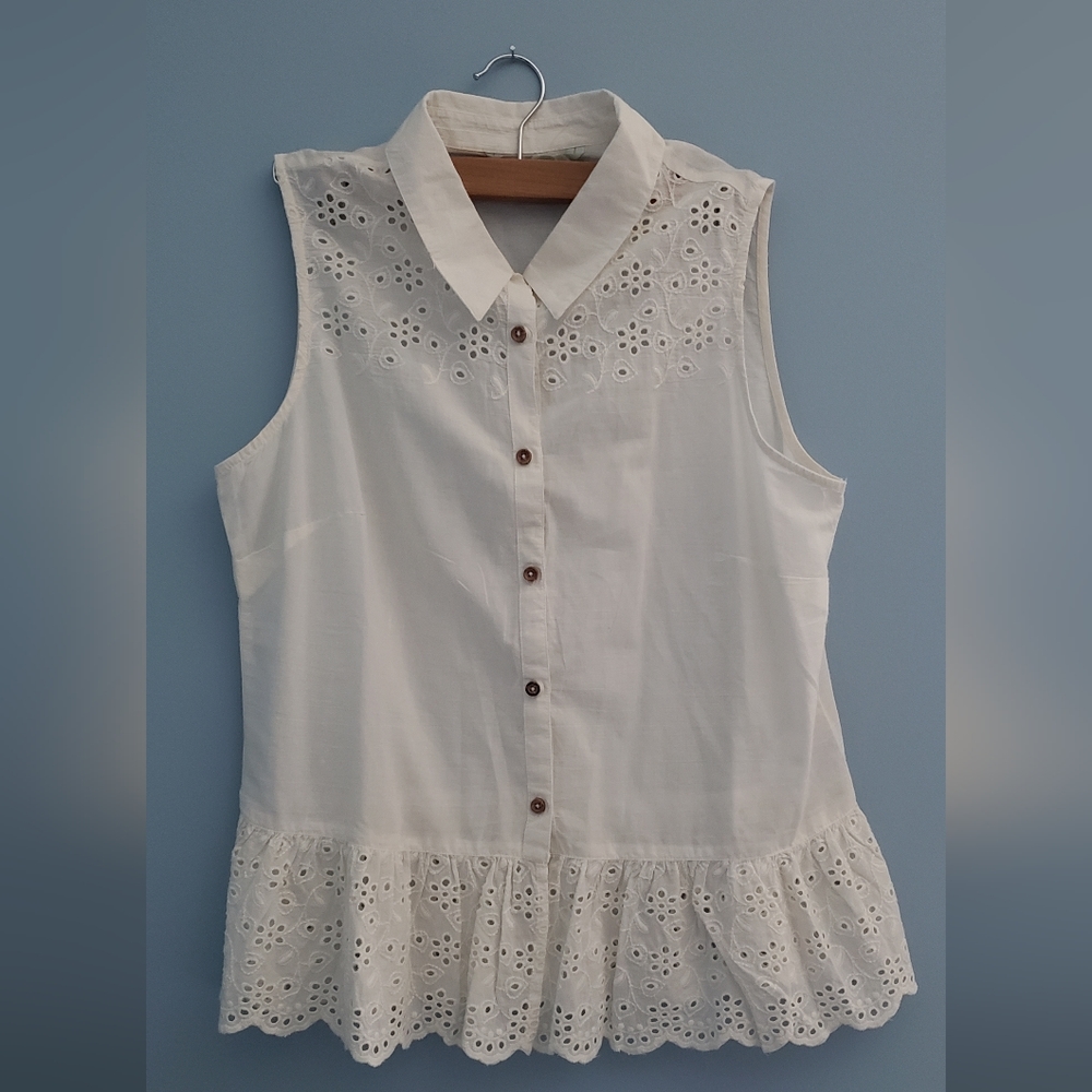 Cleo Pettites Medium White Blouse